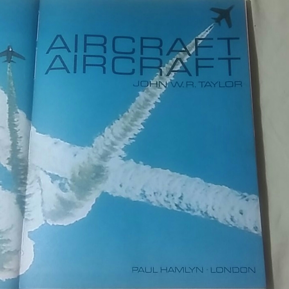 (3/$10) Reference Book: Aircraft Aircraft - Picture 3 of 4
